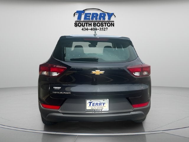Pre-Owned 2023 Chevrolet TrailBlazer LS - photo - 3