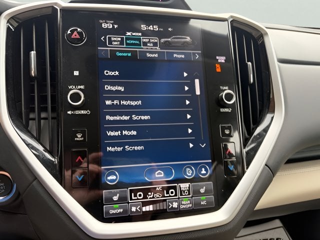 Pre-Owned 2023 Subaru Ascent Limited - photo - 12
