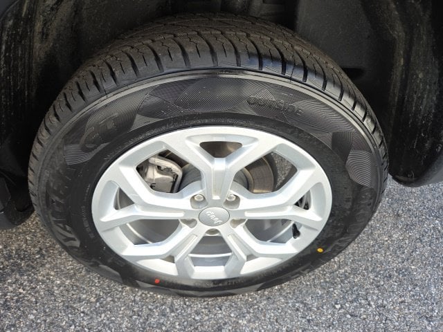Pre-Owned 2024 Jeep Compass Latitude - photo - 16