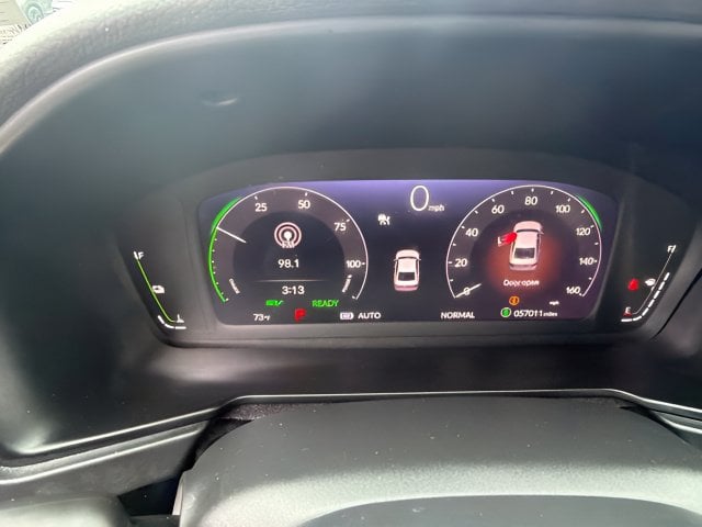 Pre-Owned 2024 Honda Accord Hybrid Touring - photo - 12