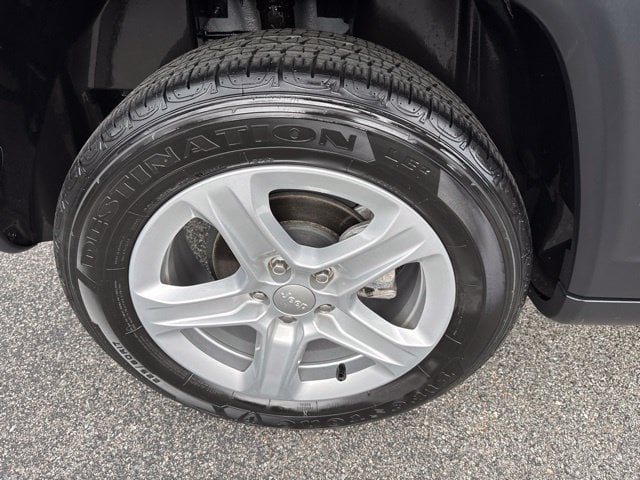 Pre-Owned 2023 Jeep Compass Latitude - photo - 11
