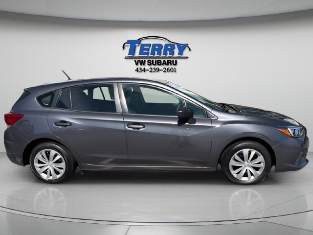 Pre-Owned 2022 Subaru Impreza Base - photo - 0