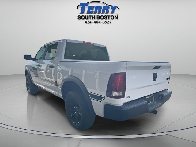 Pre-Owned 2024 Ram 1500 Classic Warlock - photo - 4