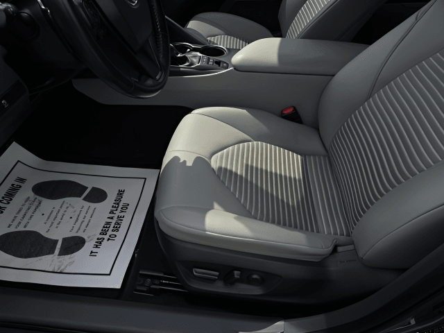 Pre-Owned 2022 Toyota Camry Hybrid SE - photo - 13