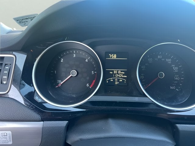 Pre-Owned 2015 Volkswagen Jetta 2.0L TDI SE - photo - 7