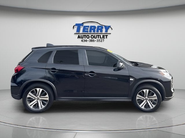 Pre-Owned 2024 Mitsubishi Outlander Sport 2.0 ES - photo - 0