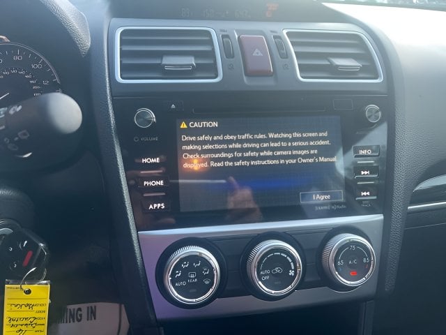 Pre-Owned 2016 Subaru Crosstrek 2.0i Limited - photo - 11