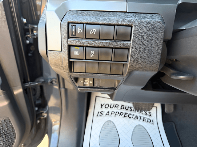 Pre-Owned 2026 Toyota Tacoma TRD Off-Road - photo - 13