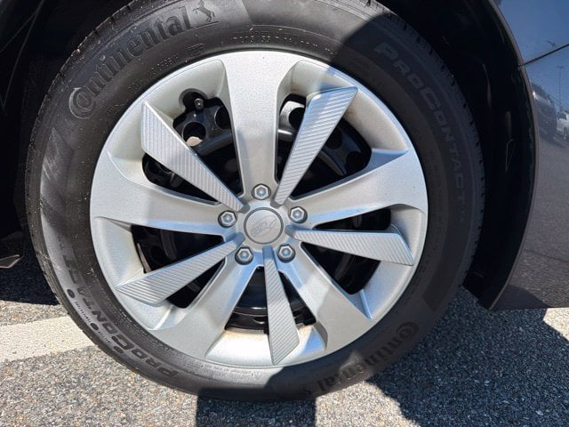 Pre-Owned 2022 Subaru Impreza Base - photo - 12