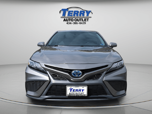 Pre-Owned 2022 Toyota Camry Hybrid SE - photo - 2