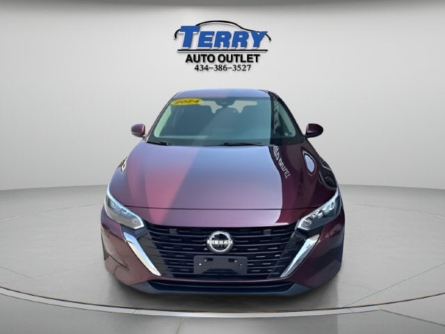 Pre-Owned 2024 Nissan Sentra SV - photo - 2