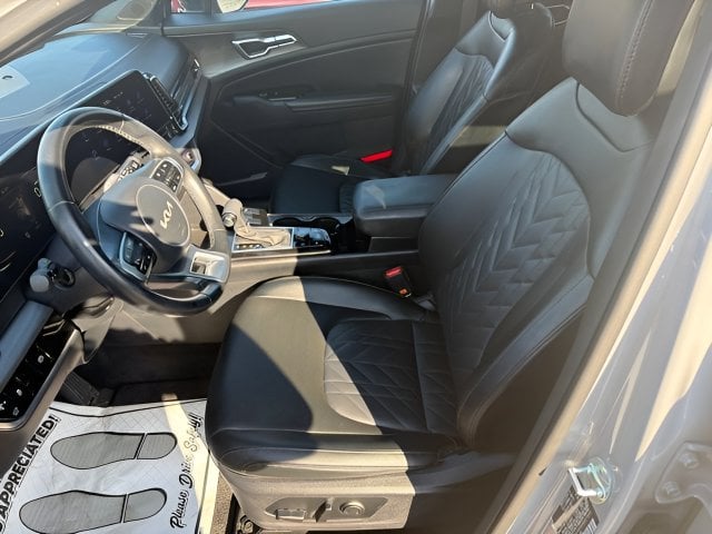 Pre-Owned 2023 Kia Sportage X-Line - photo - 4