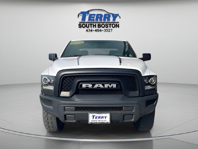 Pre-Owned 2024 Ram 1500 Classic Warlock - photo - 2